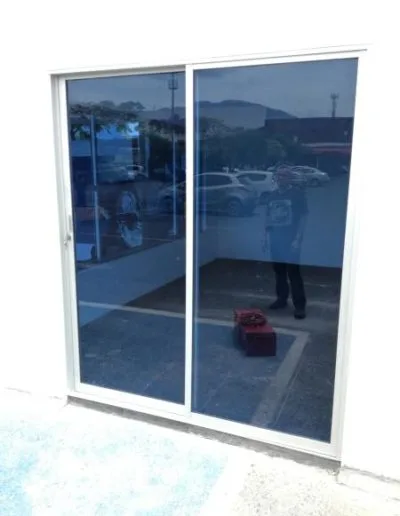 Puerta ventana corrediza sistema 8025